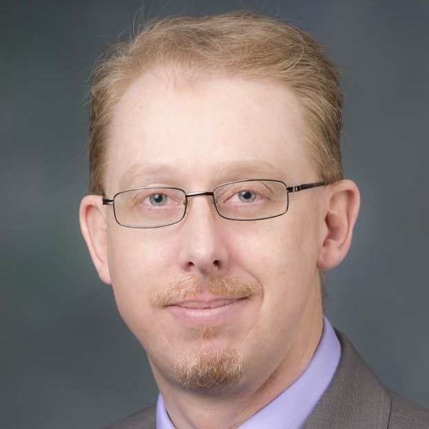 speaker Peter Petäinen